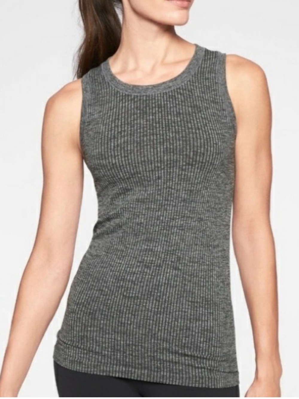 Athleta Renew Seamless Ribbed CYA Length Sport Tank in Gray Size XL
